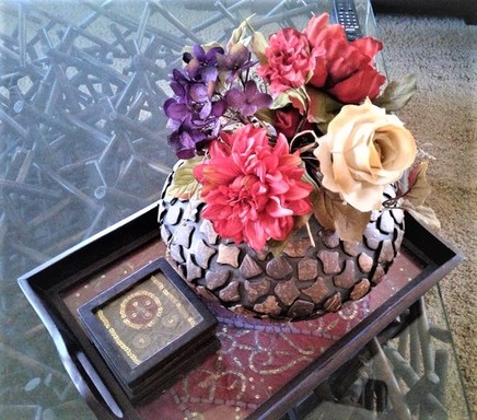 round vase and decorative indian tray.jpg